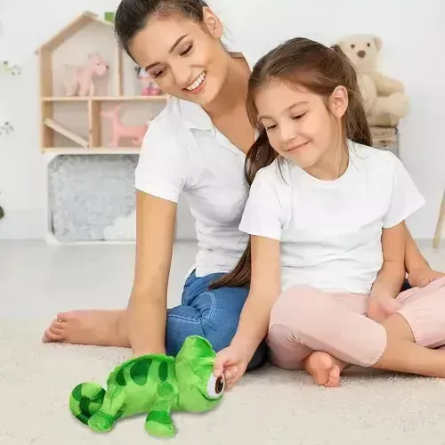 Peluche De Pascal Con Iman – El Camaleón De La Película Que Se Pega A Tu Ropa