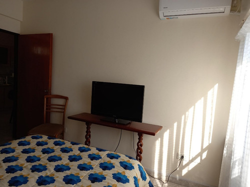 Imagen 6 de 17 de Departamento 2 Dormitorios -3 Ambientes Por Dia O Semana