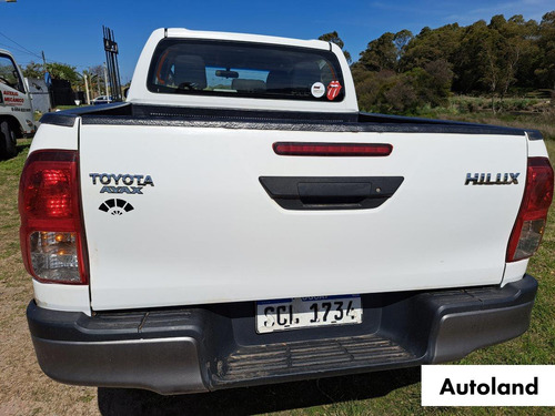 Imagen 5 de 22 de Toyota Hilux 4x4 Sr 2.7 2018 Impecable! - Autoland