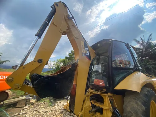 Retroexcavadora Caterpillar 416e Mod 2015
