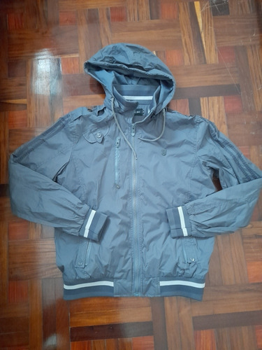 Campera Hombre Talle L Muy Poco Uso Marca Solido