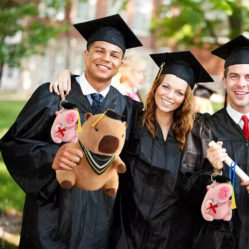 Peluche De Capibara De Graduación, 2 Piezas
