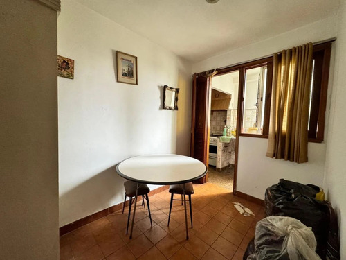 Venta De Departamento 4 Ambientes En Av Independencia 2500
