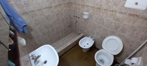 Imagen 9 de 15 de Hermosa Casa Ph 2 Dormitorios Con Gran Parque - Ezpeleta