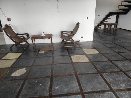 Linda Finca Lista Para Cualquier Emprendimiento Que Quieras, Muy Cerca De Caracas. Venta Lv