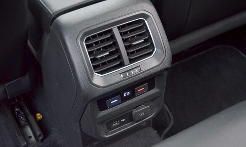 Imagen 10 de 15 de Volkswagen Tiguan Allspace 2.0 Tsi Highline Dsg Nv