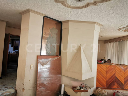 Imagen 4 de 12 de Se Vende Casa En Paseos Del Sol Uso De Suelo Mixto