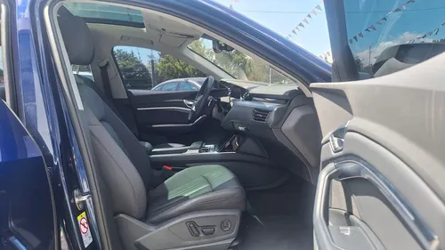 Audi E-tron Advanced