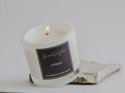 Imagem 2 de 4 de Vela Vegetal Aromatizada Perfumada Cítrico