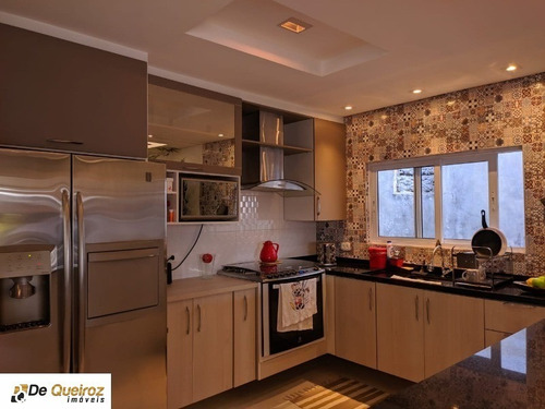 Imagem 13 de 18 de Casa Em Sao Paulo, Zona Sul, Localizada No Jardim Santa Zelia, Otima Localizaçao Proximo Ao Jardim Angela, A 20 Metros Da Av Estrada M Boi Mirim. - 1015 - 68568724