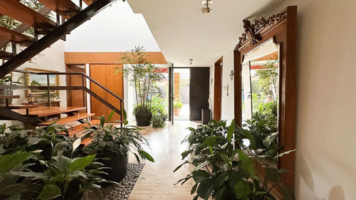 Casa En Venta, Fuente De Apolo, Lomas De Tecamachalco - Amplios Espacios