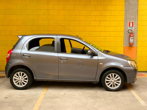 Toyota Etios 2013 1.5 16v Xls 4p