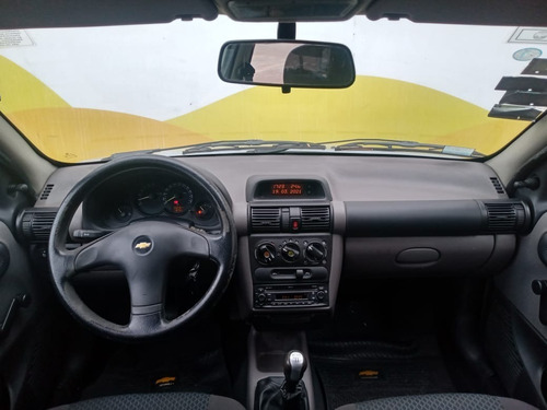Chevrolet Corsa Ls 1.4 2011