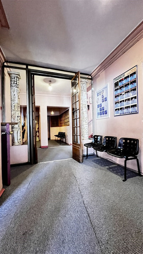 Casa Comercial En Venta En Recoleta