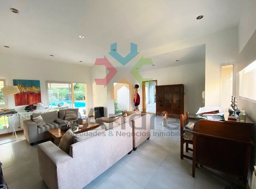 Venta / Permuta Casa Quinta En 30 Bis Entre 125 Y 127