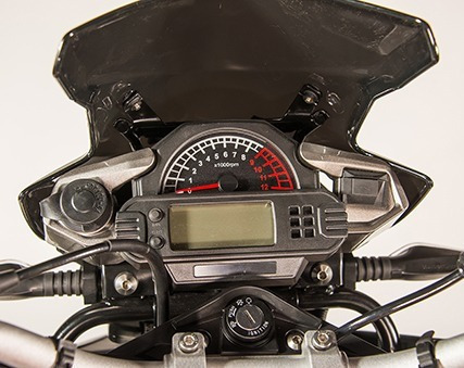 Imagen 7 de 25 de Corven Triax 250 Touring Motozuni