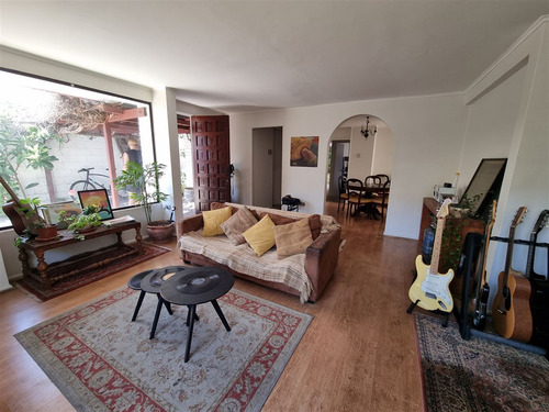 Casa Con Gran Potencial Para Remodelar/lo Beltrán