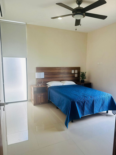 Departamento Amueblado(2r2b) En Renta En Emerald Temozón, Norte.