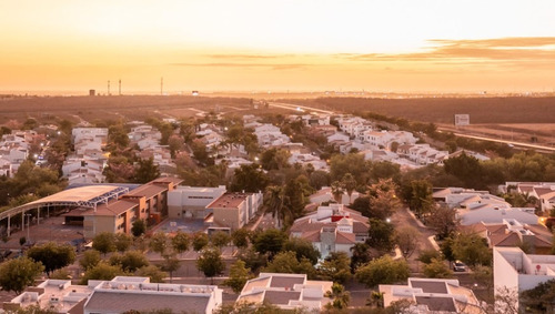 Excelente Casa En Desarrollo La Primavera - Remate Bancario