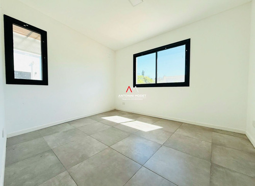 Venta De Casa En Altos De Campo Grande - Pilar