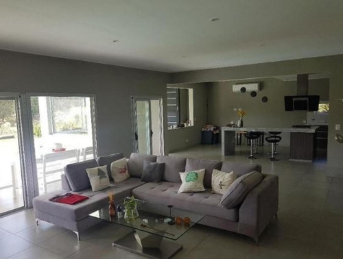 Imagen 7 de 23 de Casa En Venta Al Rio Impecable