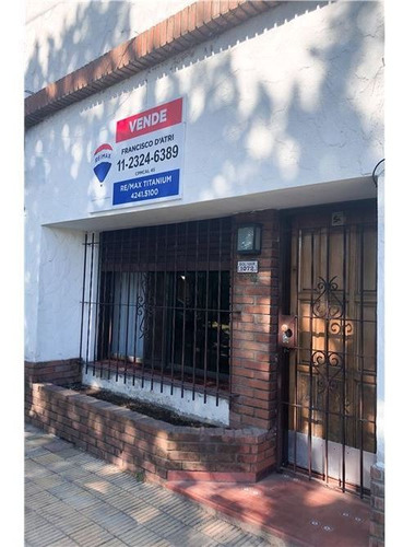 Imagen 13 de 15 de Venta Duplex Excelente Ubicación - Lomas De Zamora