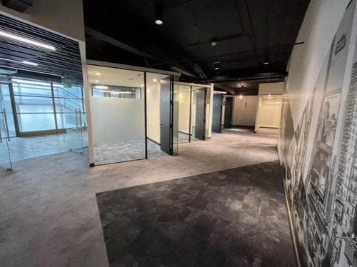 Propiedad Comercial En Metro Rodizzni 3450 M2
