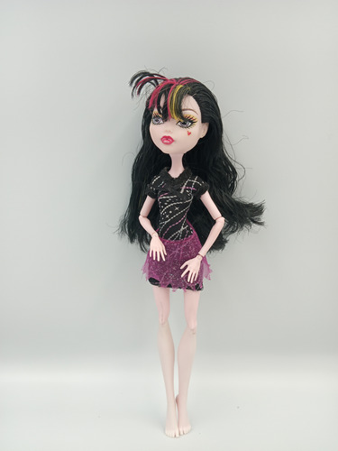 Monster High Draculaura Año 2008 (Usado)