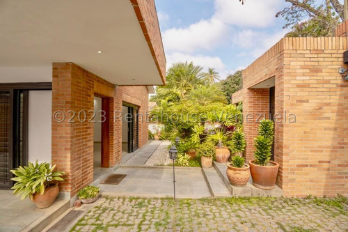 Imagen 20 de 27 de Espectacular Casa Amplia Y Bien Distribuida En Venta Altamira Caracas 23-28229