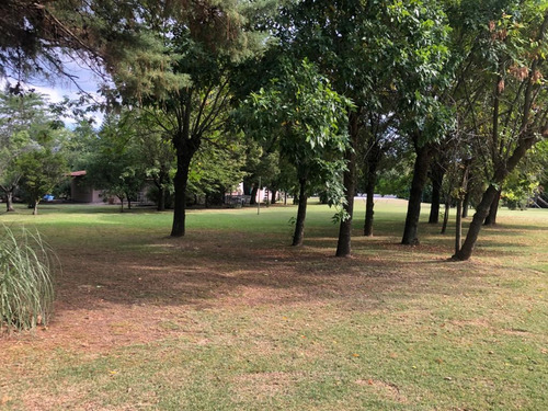 Casa Quinta En Venta Ubicado En Parque Exaltación, Exaltación De La Cruz, G.b.a. Zona Norte