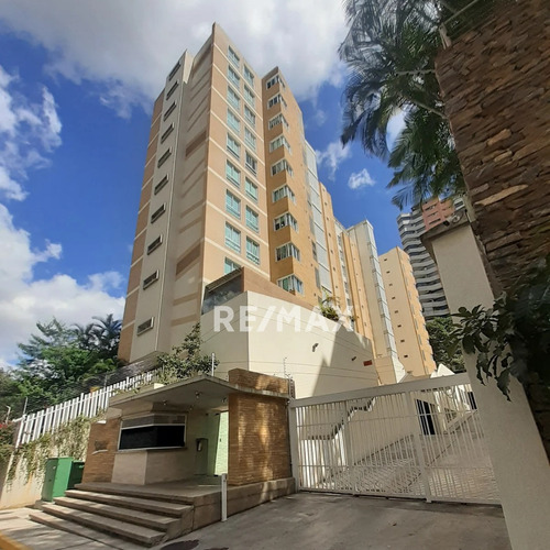 Apartamento En Venta, Ubicado En Santa Rosa De Lima, Sector Las Mesetas 