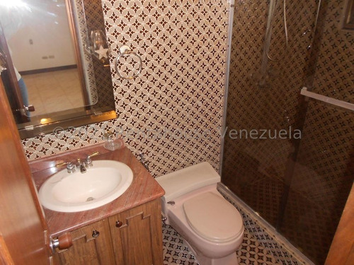 Imagen 19 de 20 de Casa En Venta En Los Campitos 22-13079 Caro Fermoso 0424-2083128