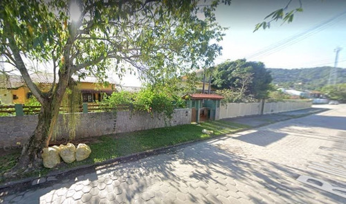 Imagem 5 de 6 de Casa Linear 4 Quartos Sendo 1 Suíte, 3 Vagas, Churrasqueira, Piscina, Itaipu - Ca0253