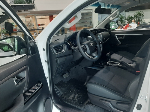 Toyota Fortuner Sw4 2021 2.4 4x2 Diesel A/t