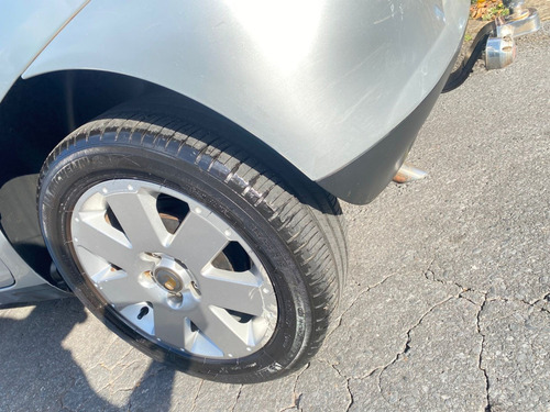 Volkswagen Fox 1.6 MI ROUTE 8V FLEX 4P MANUAL