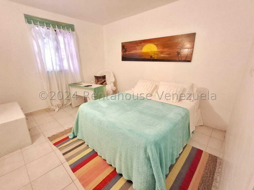 Venta Casa Con Ubicacion Estratégica En La Av Intercomunal Cabudare-barquisimeto Rah Ve