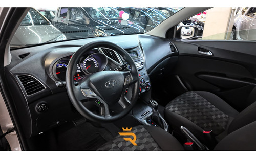 Hyundai HB20 1.6 COMFORT PLUS 16V FLEX 4P AUTOMÁTICO