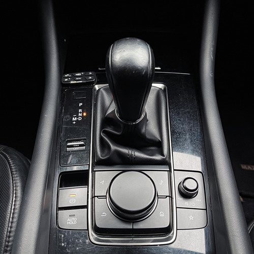 Mazda 3 Grand Touring B2+
