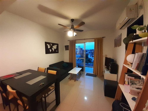Imagen 3 de 14 de Hermoso Departamento En Zona Residencial