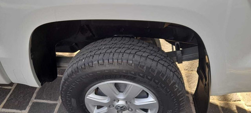 Imagen 9 de 16 de Volkswagen Amarok 2020 2.0 Cd Tdi 140cv Trendline