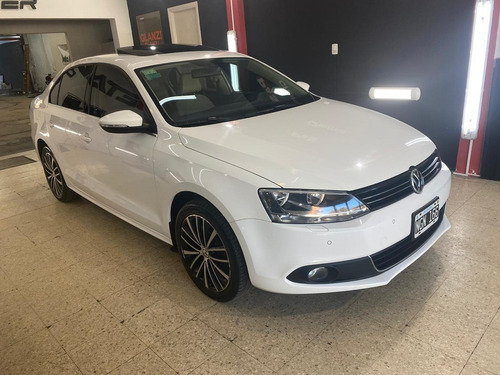 Volkswagen Vento 2.0 Sportline Tsi 200cv Bi-xenon 2013
