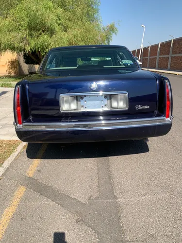 Cadillac Deville 4.6 Concours 275hp At