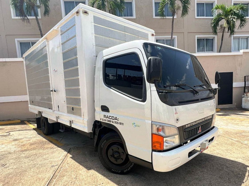 Camion Cava Mitsubishi Canter Fuso Fe85