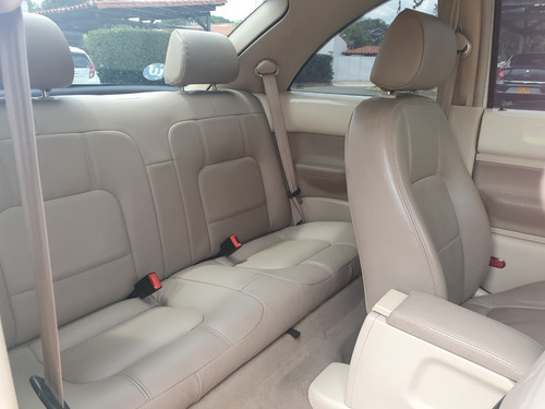Volkswagen Beetle Motor 2.0 2010 Mecanico Aire Acondicionad