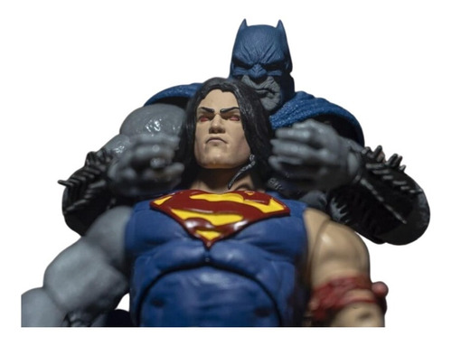 Imagen 1 de 8 de Superman Figura Universo Extendido Dc Batman Death Metal