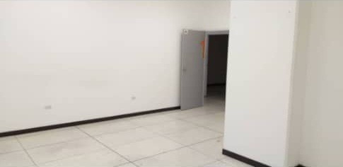 Imagen 2 de 6 de Oficinas En Alquiler