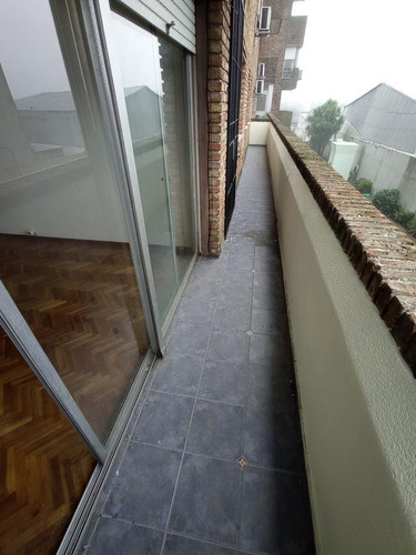 Imagen 4 de 14 de Apartamento - Av. Italia Frente A Shop. Plaza Italia!