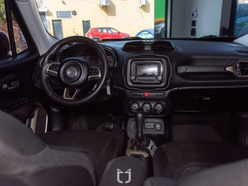 Imagem 9 de 14 de Renegade 1.8 16v Flex Sport 4p Automático