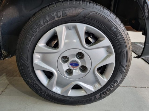 Imagem 13 de 15 de Fiesta Sedan 1.6 Mpi Class Sedan 8v Flex 4p Manual
