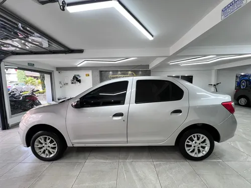 Renault Logan Mt 2023